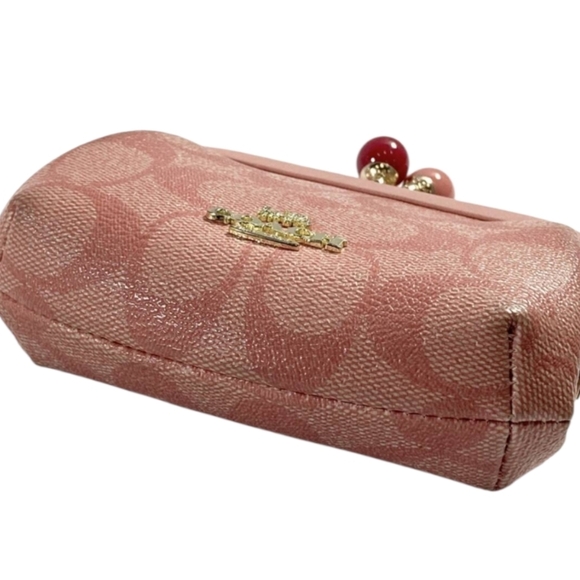 Authentic Coach Nora Kisslock Coin Case W/colorway